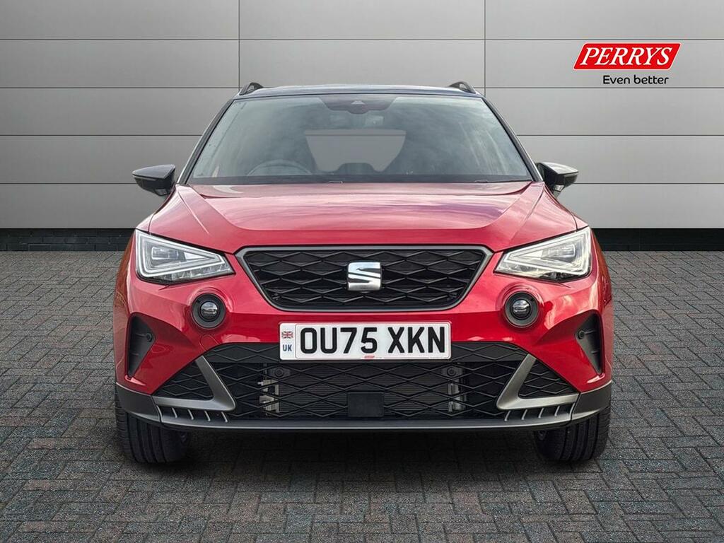 Seat Arona 1.0 Tsi 115 Fr Black Edition Red #4
