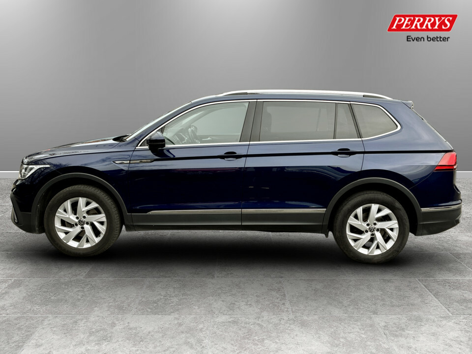 Volkswagen Tiguan Allspace 1.5 Tsi Life Dsg LT72UPE Blue #4