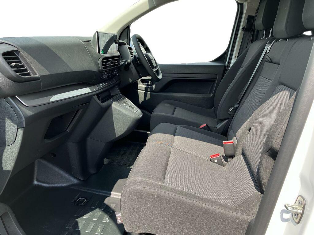 Peugeot E-Expert 100Kw 75Kwh Professional Van OW74GUA White #6