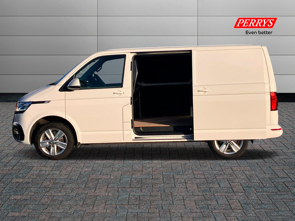 Volkswagen Transporter 2.0 Bitdi 204 Highline Van Dsg GF73VTA White #3