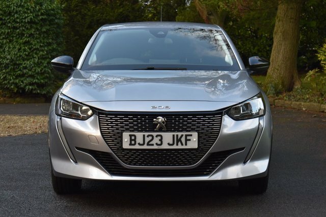 Peugeot e-208 50Kwh Allure Premium Hatchback BJ23JKF Grey #3