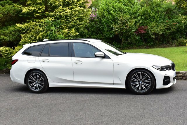 BMW 3 Series 2.0 320D Mht M Sport Touring Hybrid Aut YB20YHW White #2