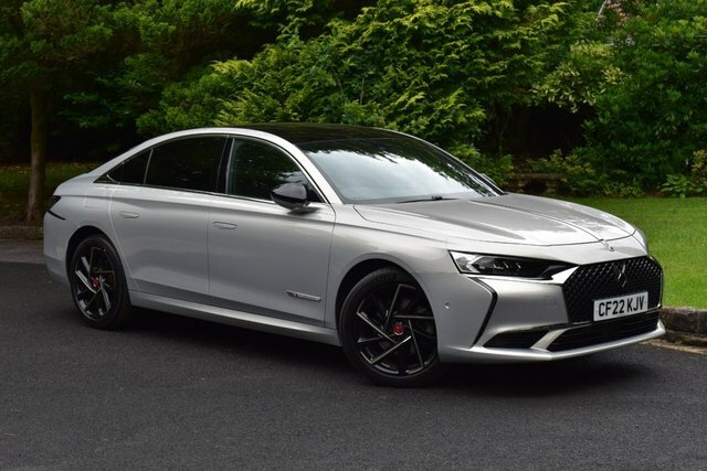 DS DS 9 1.6 Puretech Performance Line Saloon White