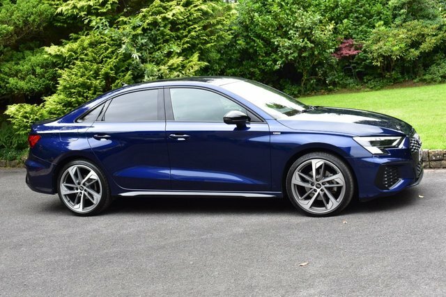 Audi A3 2.0 Tdi 35 Edition 1 Saloon S Tronic Eu Blue