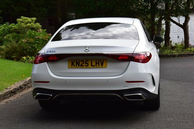 Mercedes-Benz E Class 2.0 E200h Mhev Amg Line Saloon Hybrid G White #4