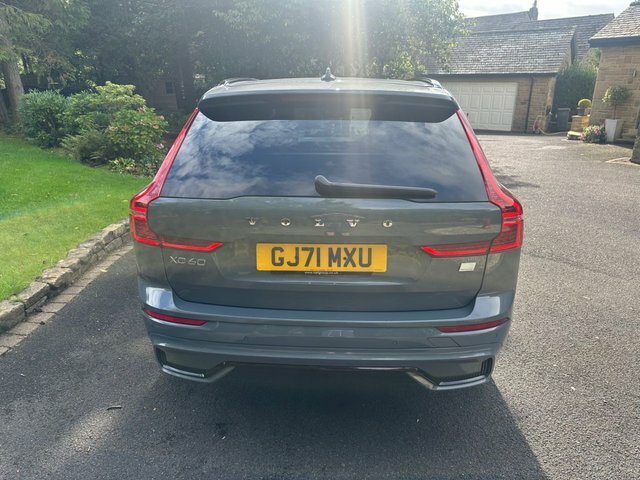 Volvo XC60 2.0H T6 Recharge 11.6Kwh R-design Suv P GJ71MXU Grey #4