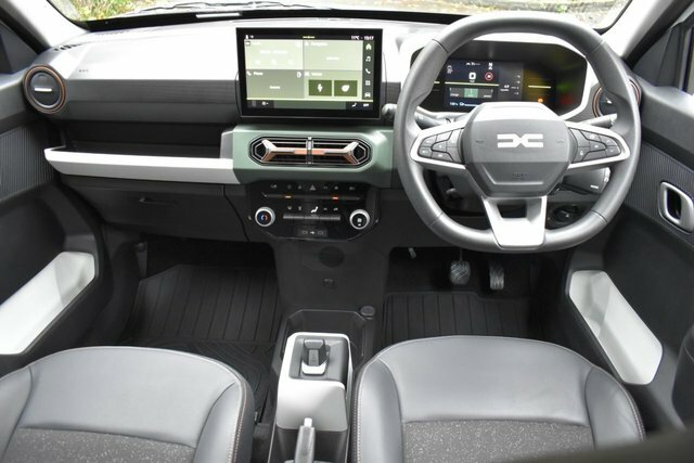 Dacia Spring 65 26.8Kwh Extreme Hatchback 65 YE25LJZ White #5