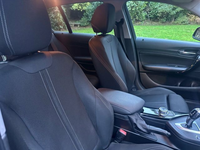 BMW 1 Series 1.5 118I Gpf Sport Hatchback Euro MA68VWH Black #6