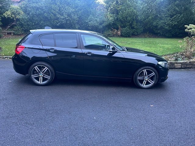 BMW 1 Series 1.5 118I Gpf Sport Hatchback Euro MA68VWH Black #2