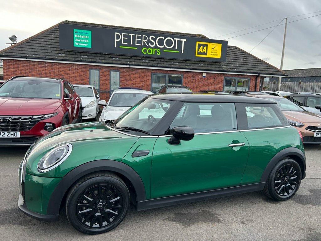 Mini Hatch 1.5L Cooper Classic YH72KGE Green #6