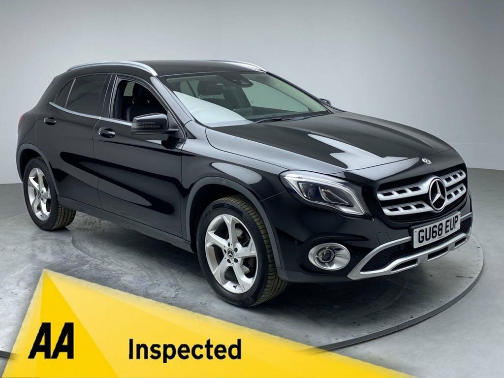 Mercedes-Benz GLA Class 1.6L Sport Black