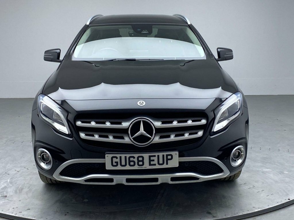 Mercedes-Benz GLA Class 1.6L Sport GU68EUP Black #6