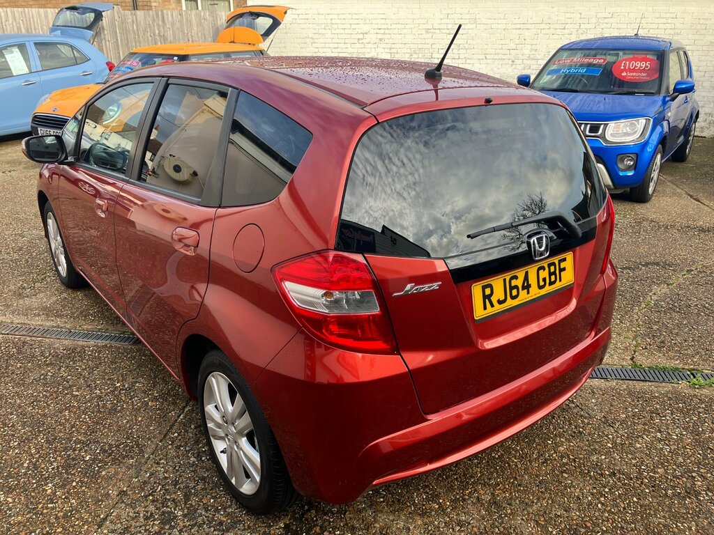 Honda Jazz Es Plus 1.4 I-vtec Hatchback Cvt Euro 5 RJ64GBF Red #3