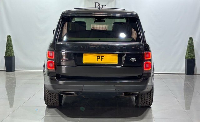 Land Rover Range Rover 4.4 Sd V8 Suv 4Wd Eu NA04NTA Black #5