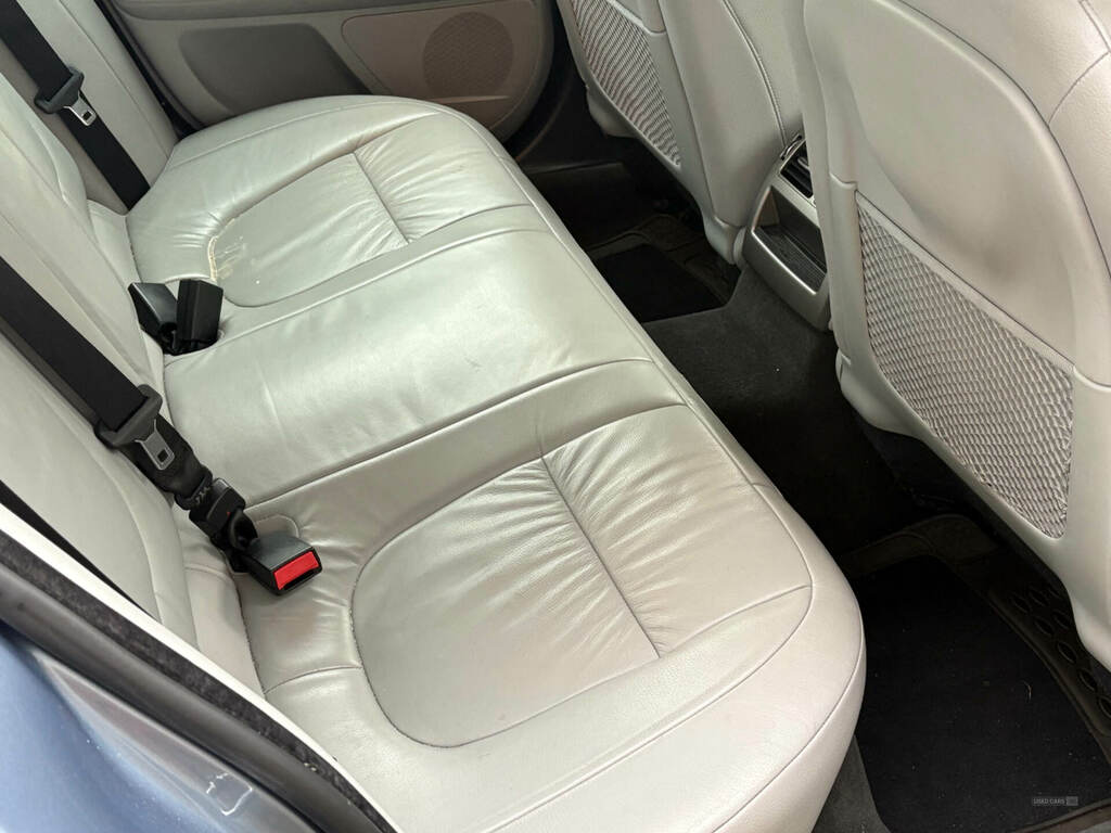 Jaguar XF 3.0D V6 Luxury Blue #4