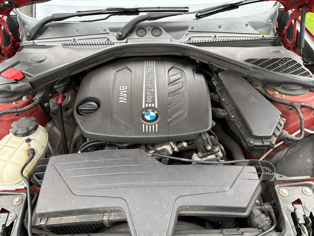 BMW 1 Series 116D Sport DG55KAG Red #5