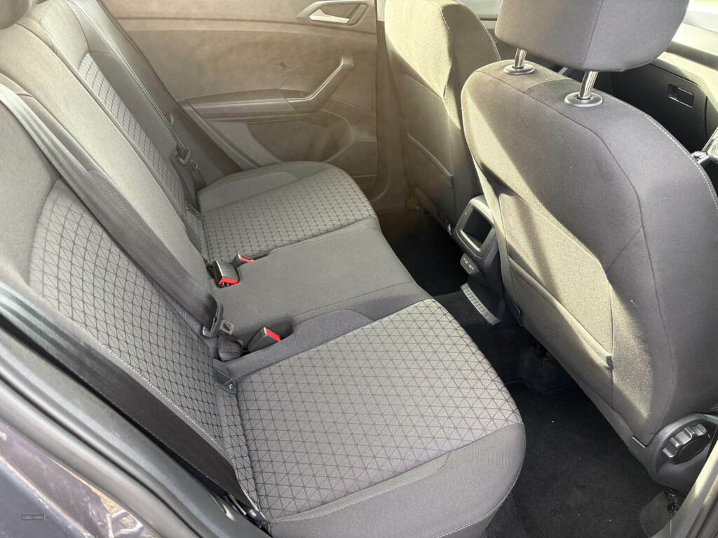 Volkswagen T-Cross 1.0 Tsi 110 Se Edition AVI5435 Grey #4