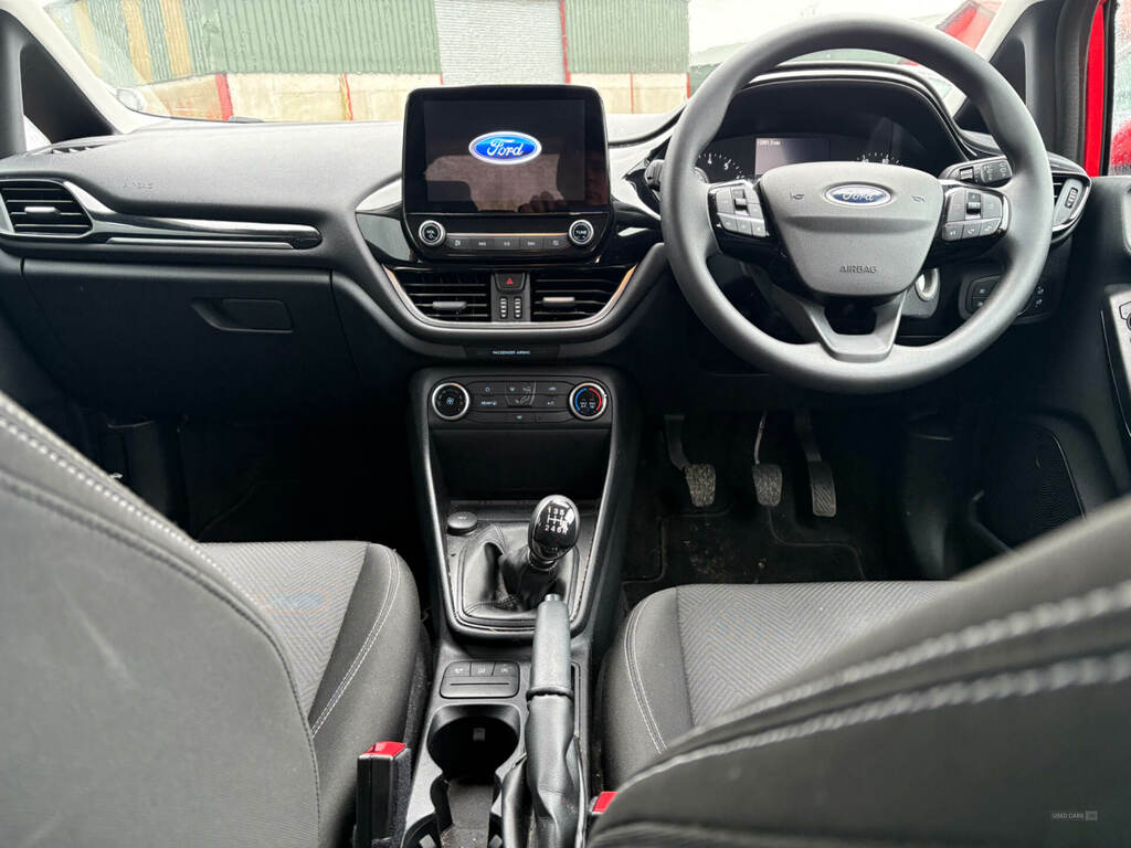 Ford Fiesta 1.0 Ecoboost Trend YGZ2762 Red #2