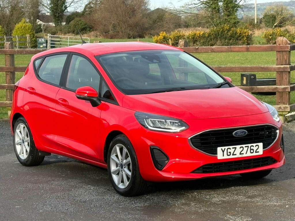 Ford Fiesta 1.0 Ecoboost Trend Red