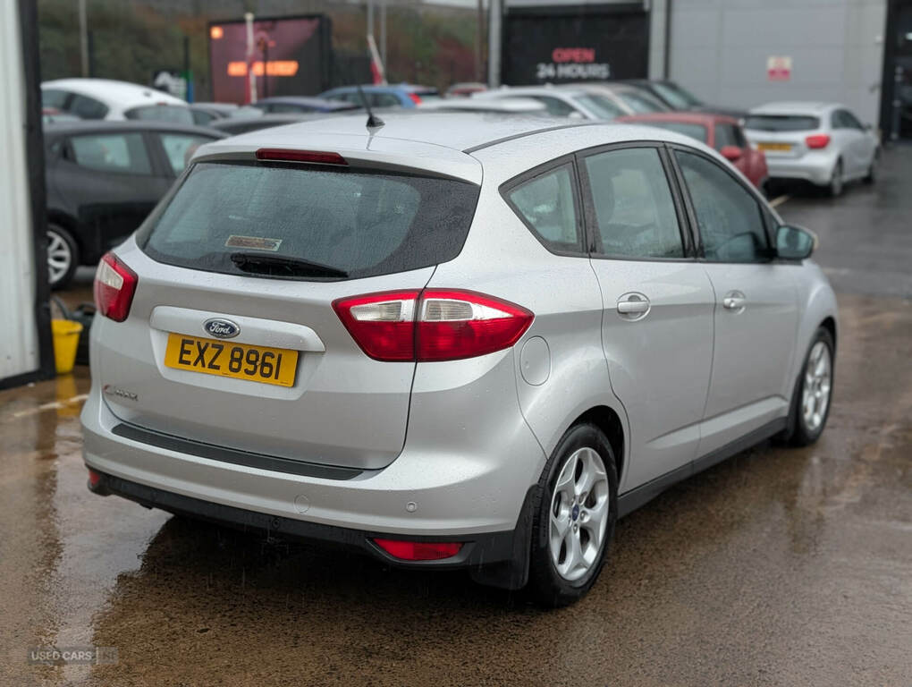Ford Focus C-Max Titanium Red #6