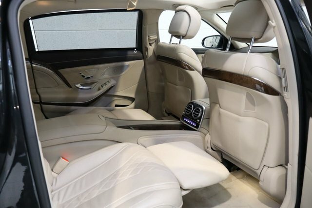 Mercedes-Benz Maybach S Class 6.0 S600 V12 Maybach Saloon G-tronic E Black #17
