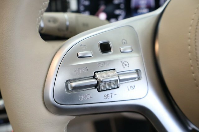 Mercedes-Benz Maybach S Class 6.0 S600 V12 Maybach Saloon G-tronic E Black #26