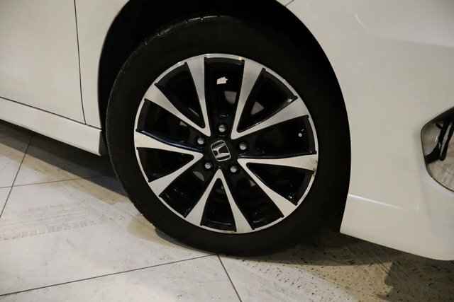 Honda StepWagon Spada 2.0L White #5