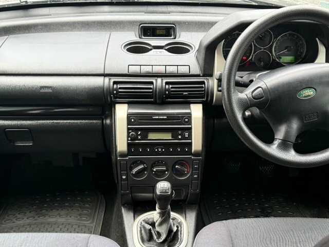 Land Rover Freelander Hse Black #9
