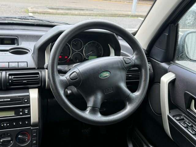 Land Rover Freelander Hse Black #36