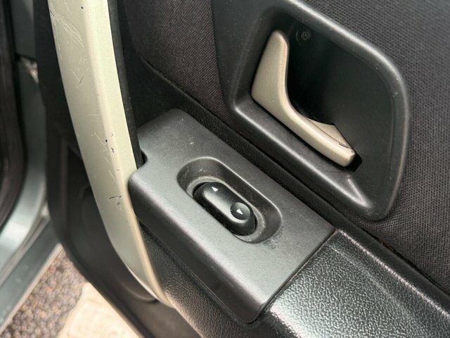 Land Rover Freelander Hse Black #22