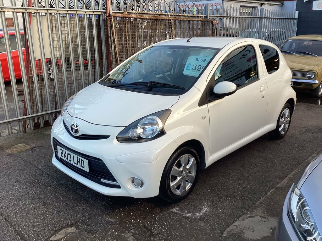 Toyota Aygo Aygo Hatchback BK13LHD White #2