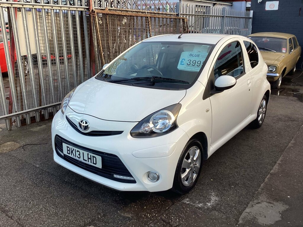 Toyota Aygo Aygo Hatchback BK13LHD White #5