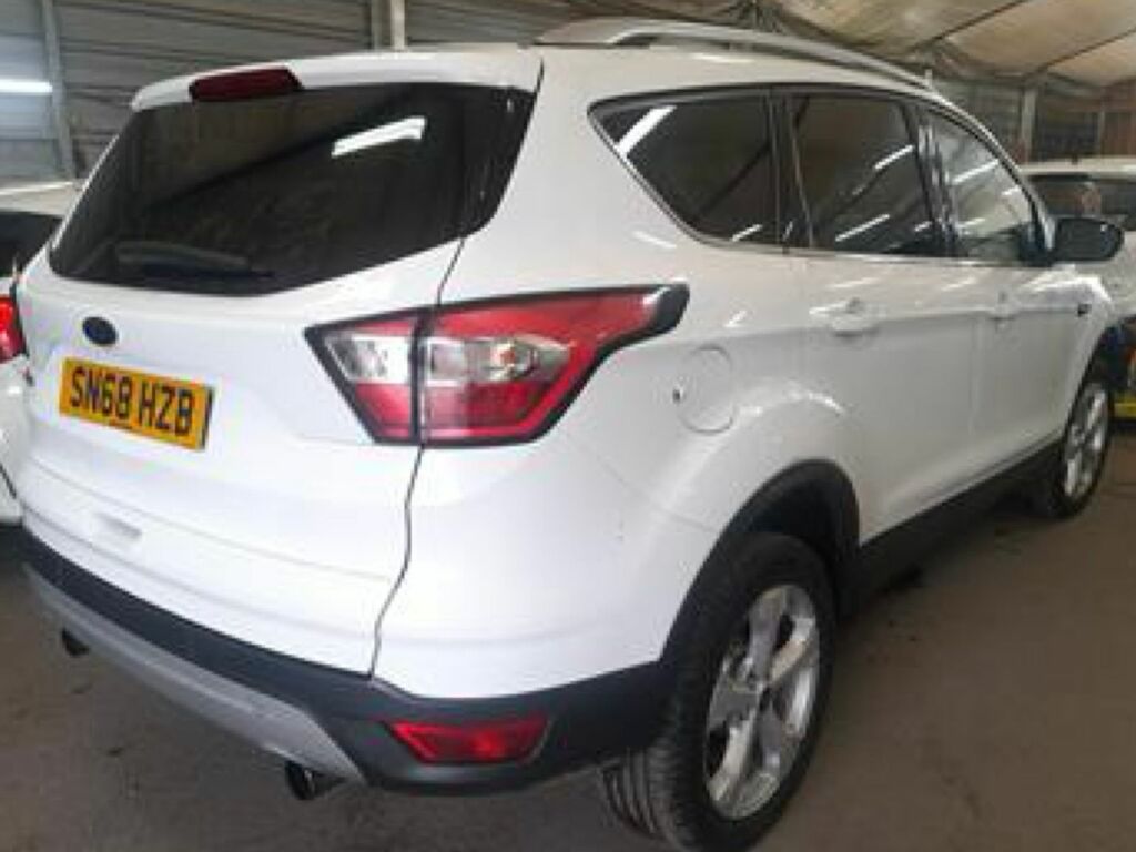 Ford Kuga Kuga Estate SN68HZB White #4