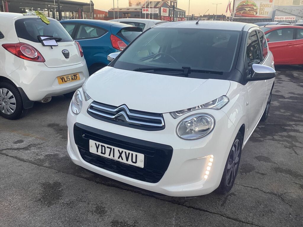 Citroen C1 1.0L Shine Hatchback Euro 6 71 YD71XVU White #3