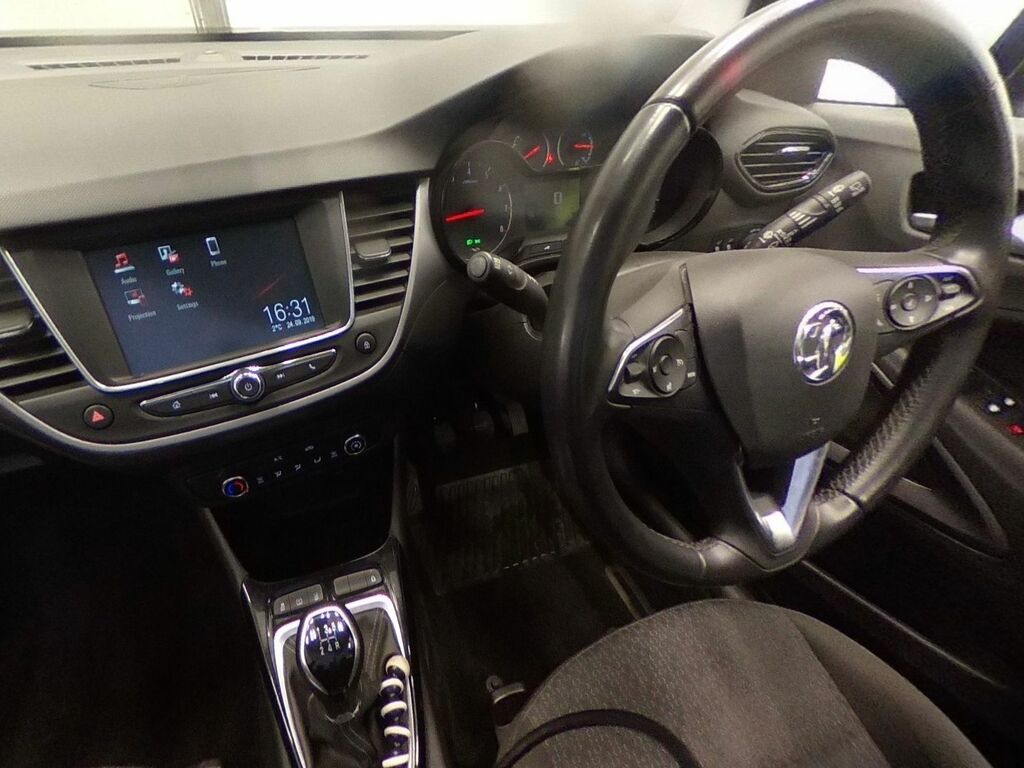 Vauxhall Crossland X 1.2 Se Suv Euro 6 83 Ps RY19CGK White #6