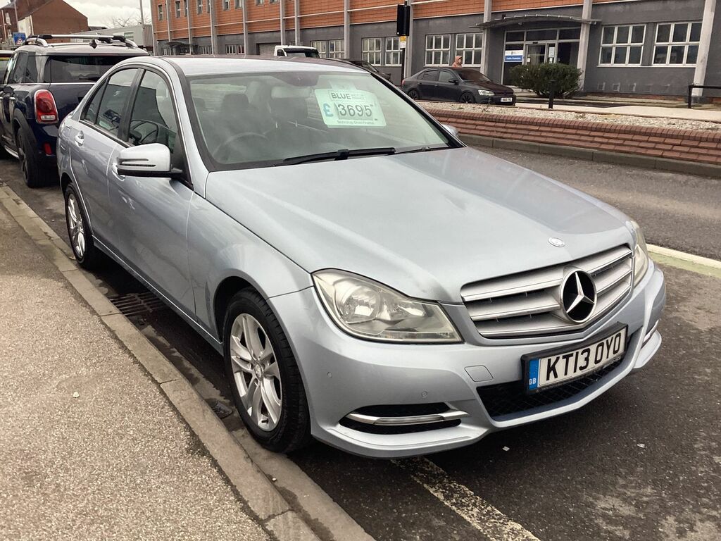 Mercedes-Benz C Class 2.1 C200 Cdi Blueefficiency Executive Se Saloon Silver