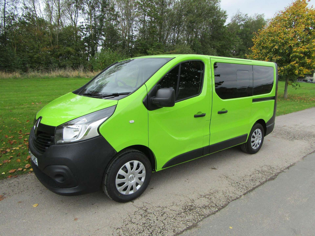 Renault Trafic Wheelchair Accessible Vehicle Wav OU18CHG #3