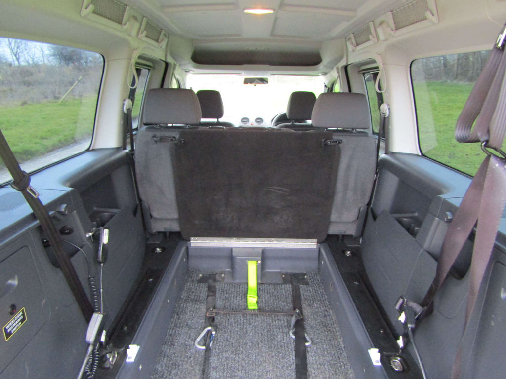 Volkswagen Caddy Maxi Life Wheelchair Accessible Vehicle Wav  #6