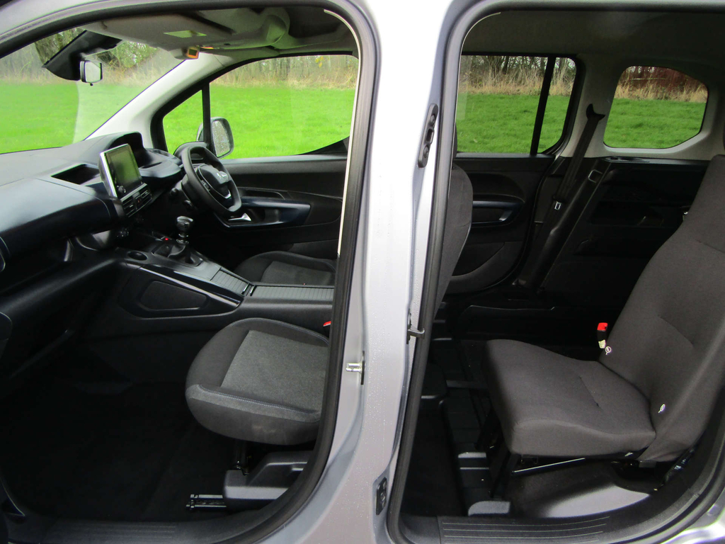Peugeot Rifter Horizon Hdi Wheelchair Accessible Vehicle Wav SA23PMO  #6