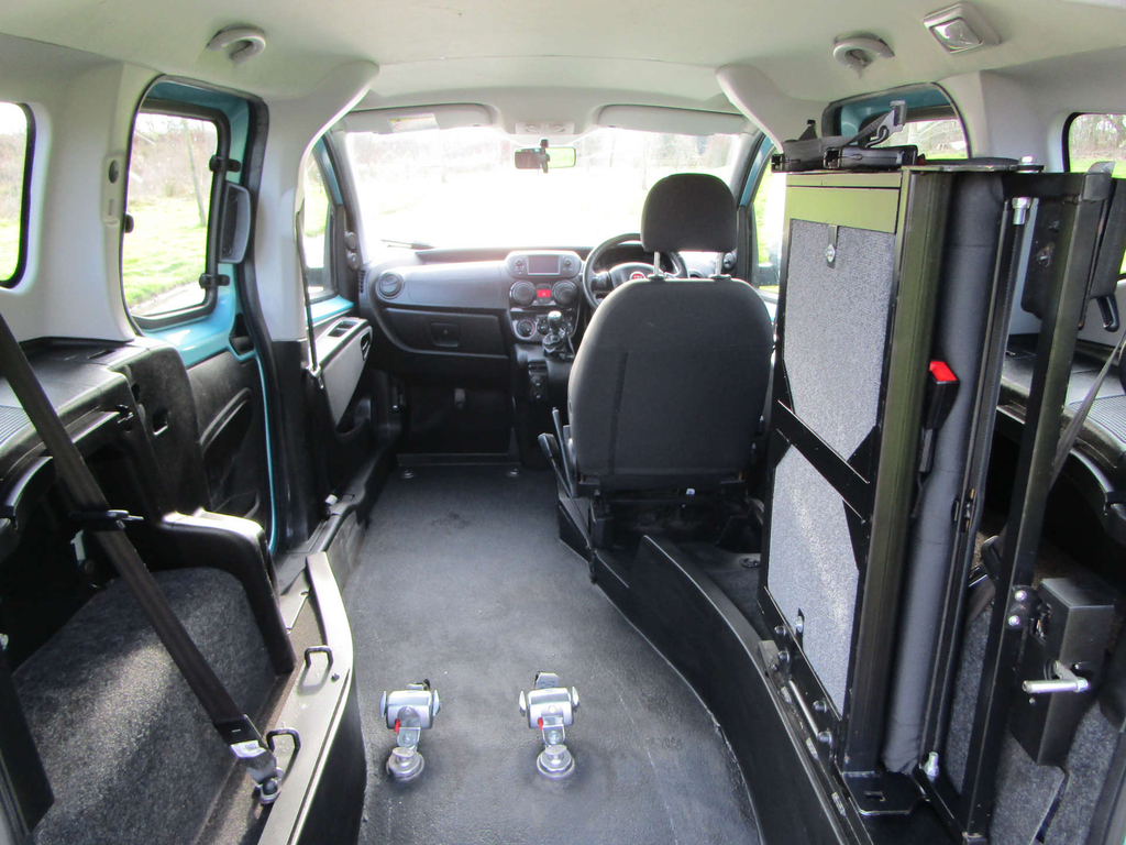 Fiat Qubo Passenger Wheelchair Upfront Accessible Vehicle Wa #6