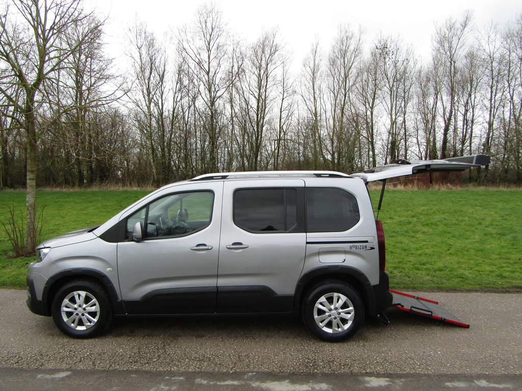 Peugeot Rifter Horizon Hdi Low Miles Wheelchair Accessible Vehi 
