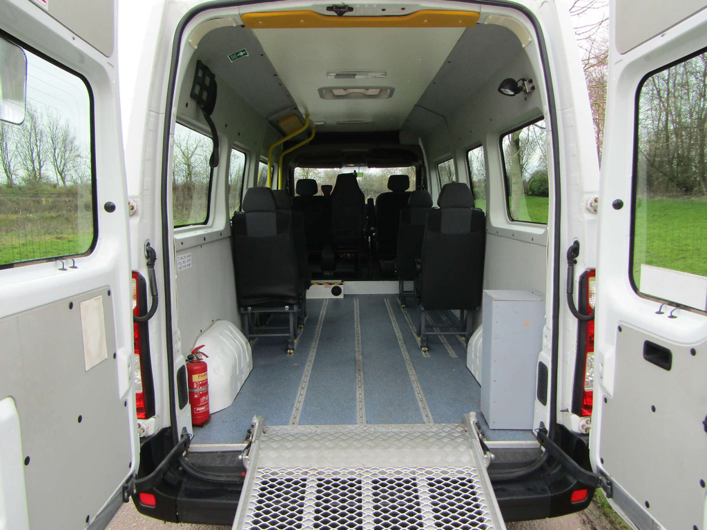 Renault Master Lm35 Wheelchair Accessible Vehicle Minibus Wav  #6