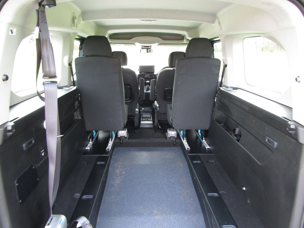Vauxhall Combo Life XL Lwb Wheelchair Accessible Vehicle Wav 4000 Mil  #6