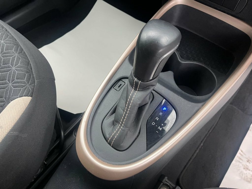 Toyota Aygo X 1L Edge VN72ZSD Beige #3