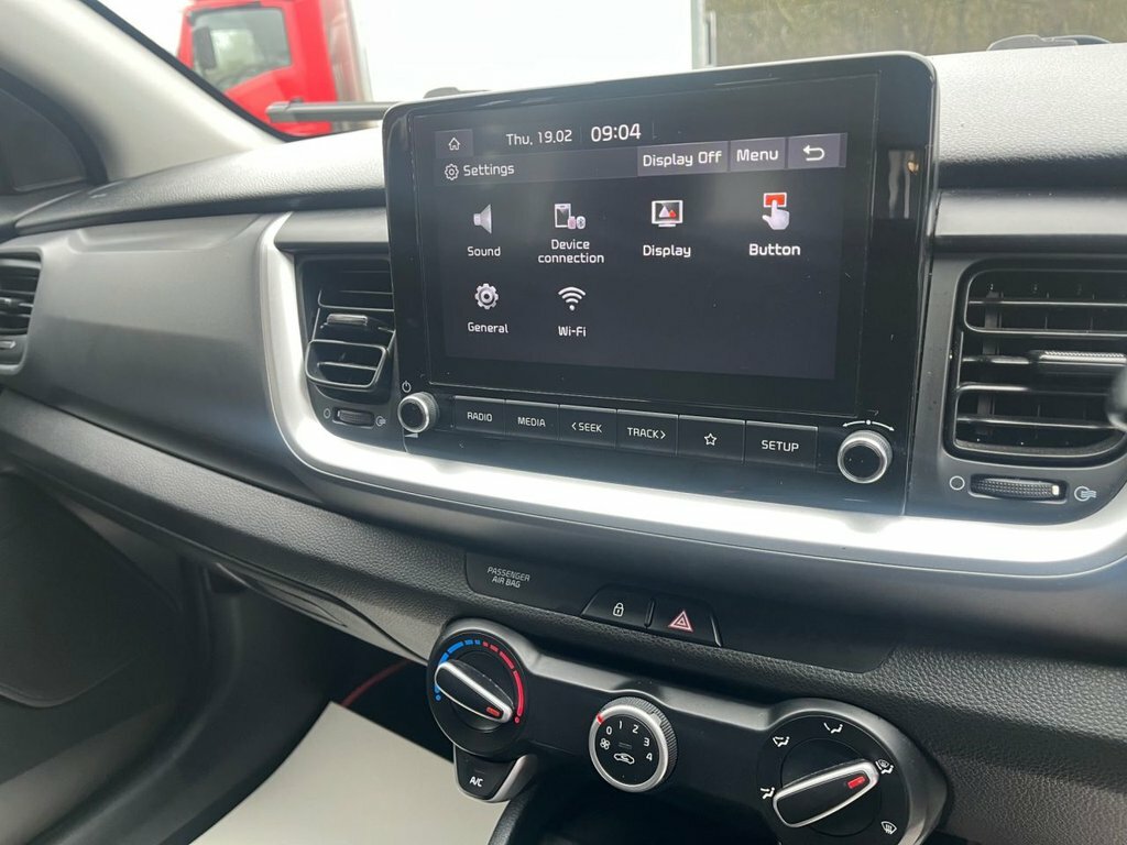 Kia Stonic 1L 2 WJ21LRK Red #4