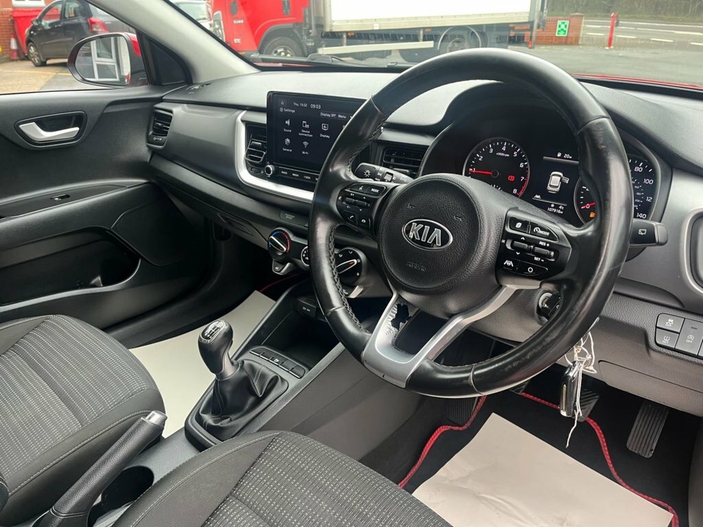 Kia Stonic 1L 2 WJ21LRK Red #2
