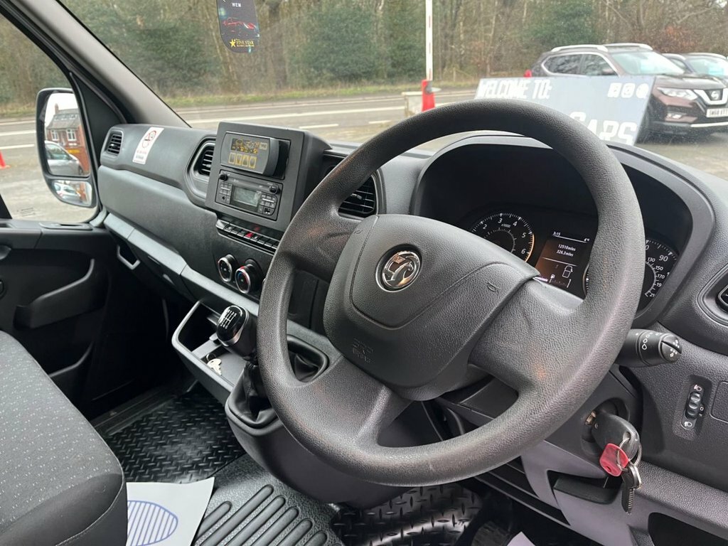 Vauxhall Movano Diesel White #2