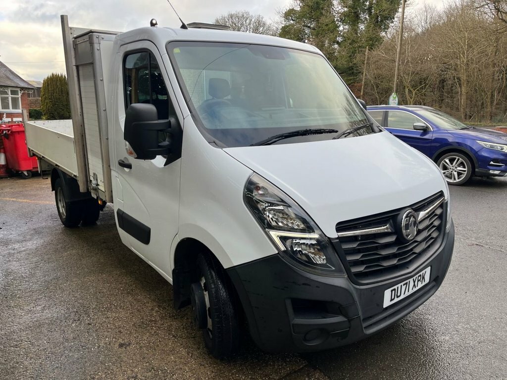 Vauxhall Movano 2.3L Null DU71XPK White #4