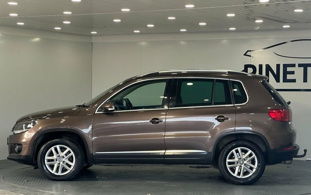 Volkswagen Tiguan 2.0 Tdi Bluemotion Tech Match Suv Manua SR15FVN Brown #4