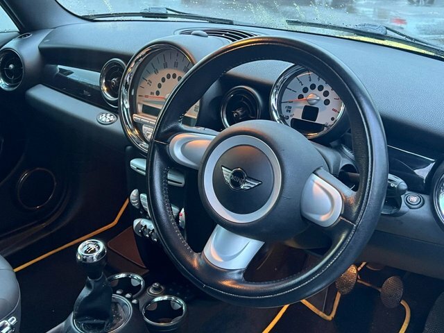 Mini Convertible 1.6 Cooper Convertible Euro 5 1 Yellow #2